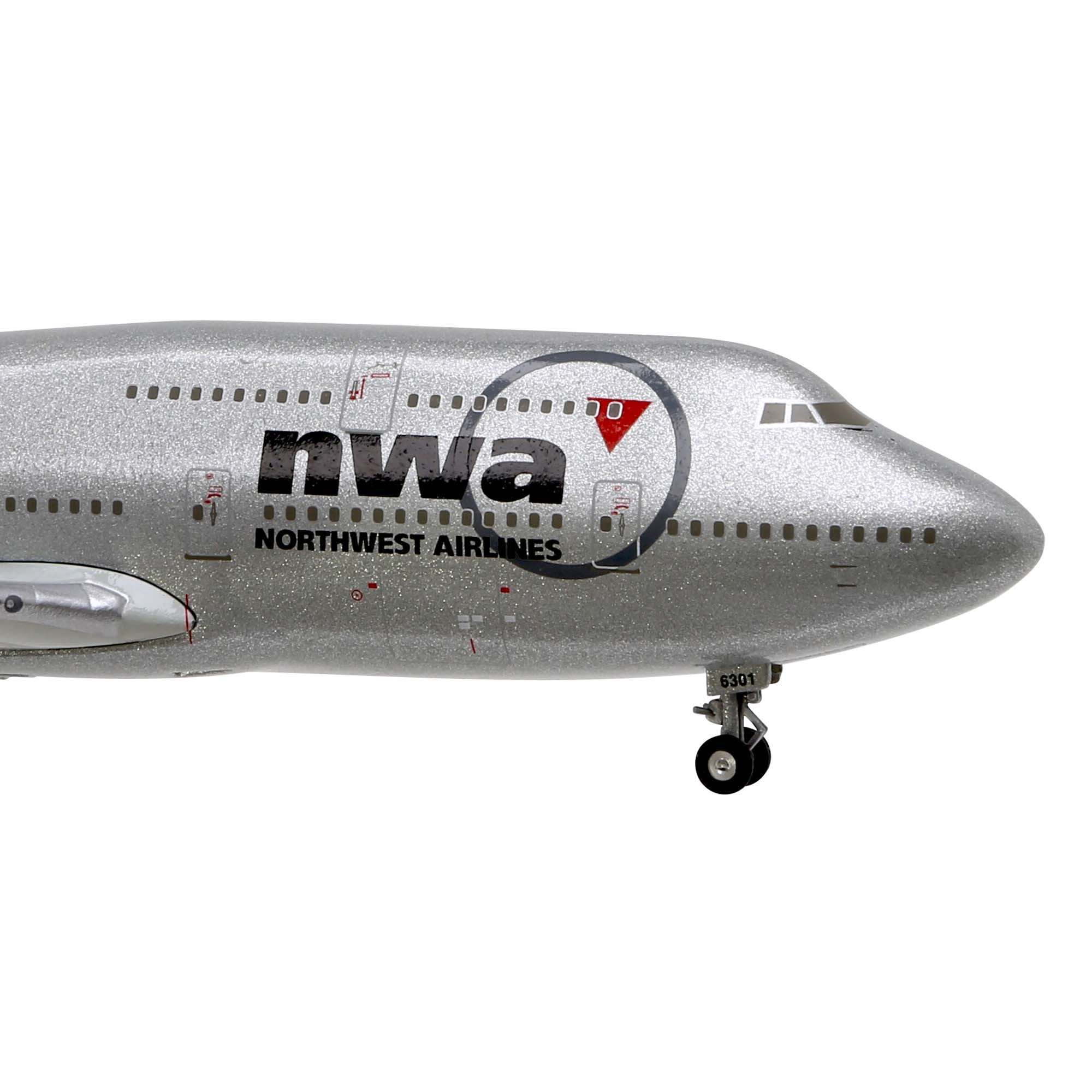 B747-400 Northwest aircraft model - 1/300th scale metal
