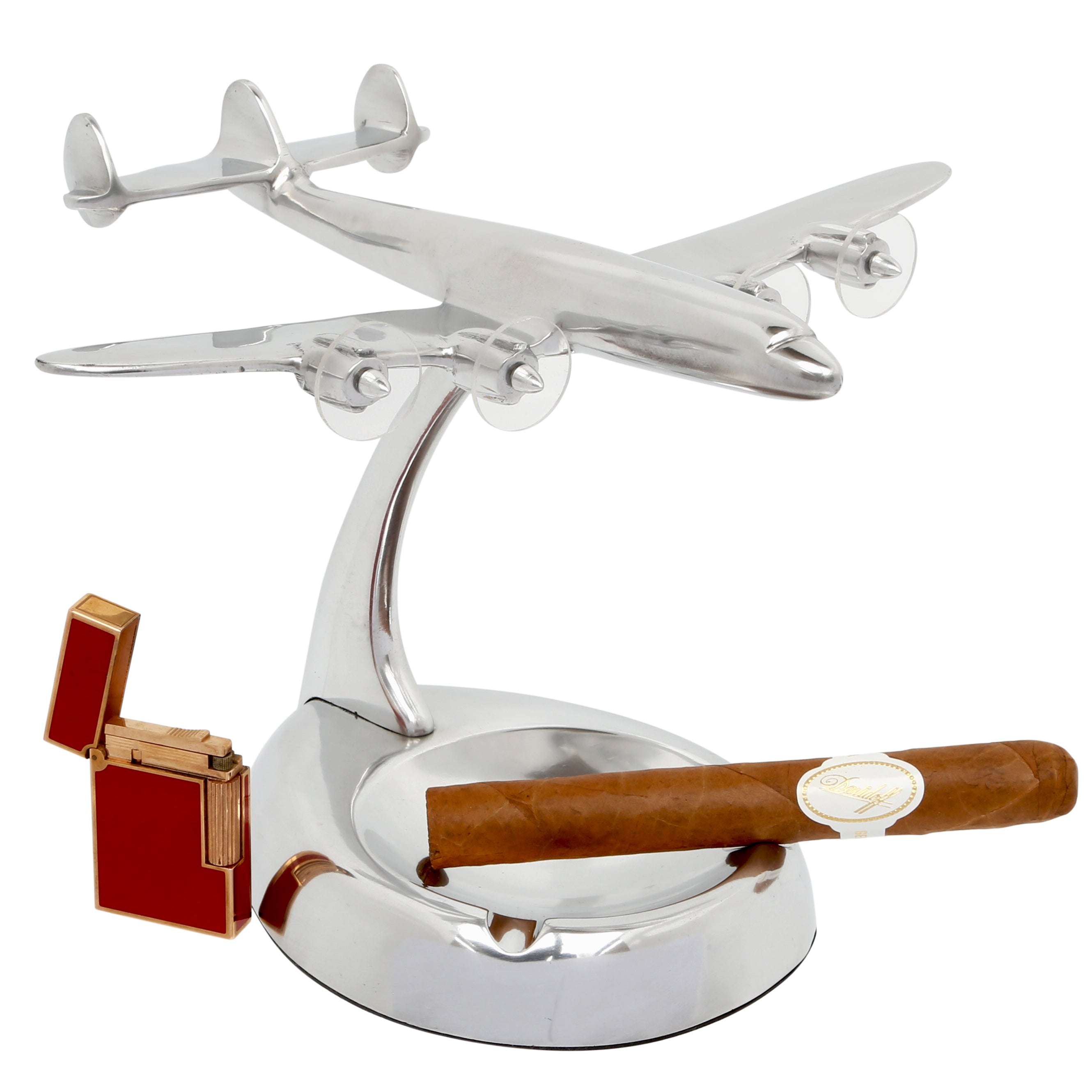 Maquette Super Constellation sur cendrier