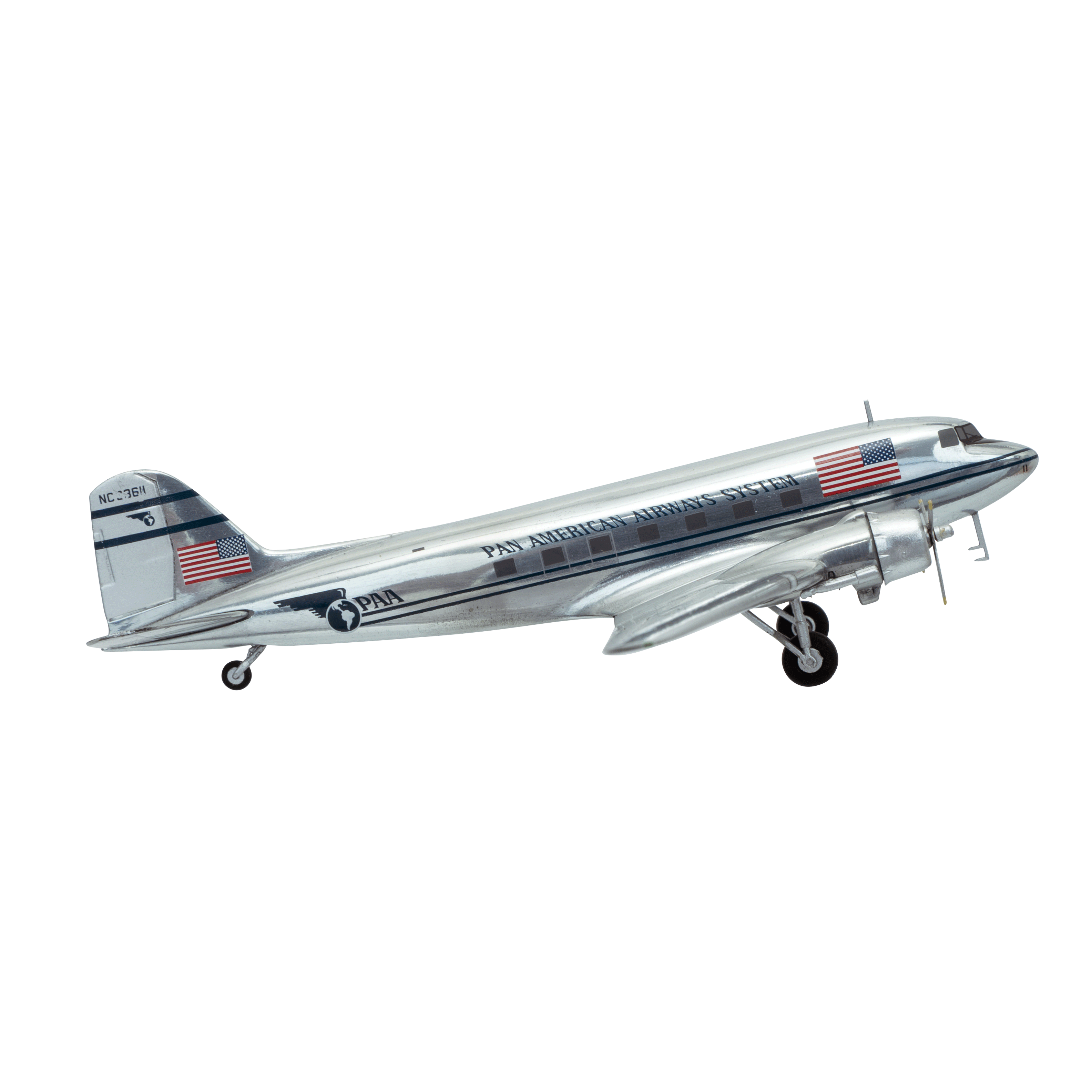 Maquette NC33611 PAN AM Douglas DC-3 200ème Métal